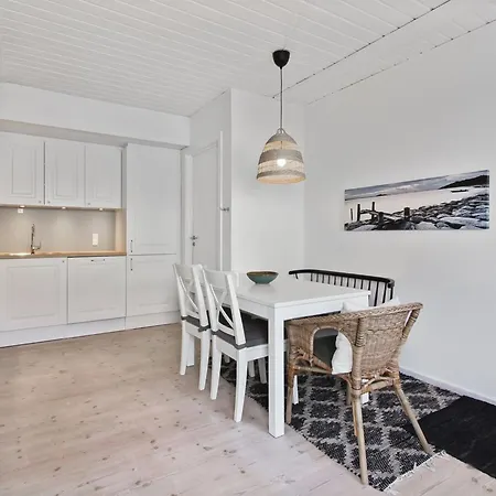 Meglena - 50m From The Sea By Interhome Løkken