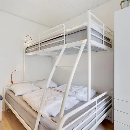 Appartement Meglena - 50m From The Sea By Interhome